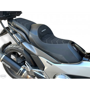 HONDA Integra 700-750